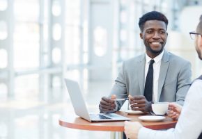 assessor de investimentos
