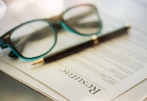 Análise-de-currículo