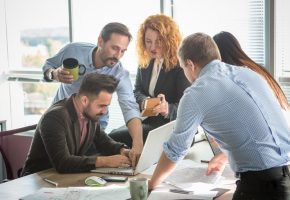 Dinâmica-de-trabalho-em-equipe